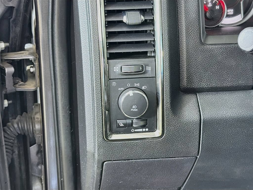 Used 2018 RAM 1500 Sport AWD/4WD image 27