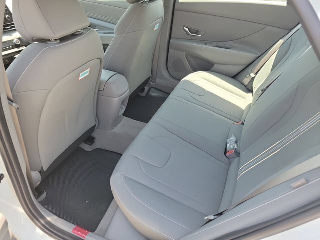 New 2026 Hyundai Elantra Sport FWD image 24