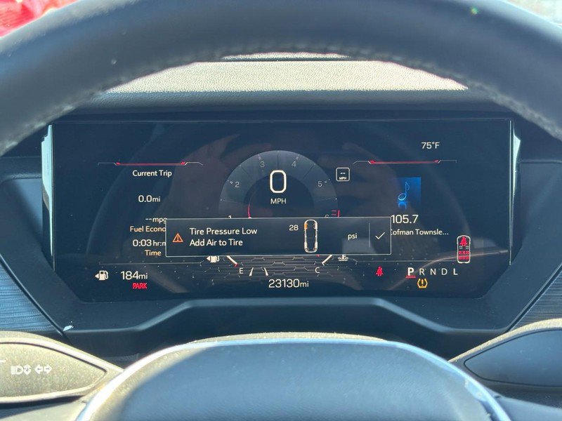 Used 2025 GMC Acadia Elevation image 21