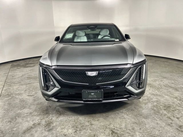 Used 2026 Cadillac Lyriq Sport image 3