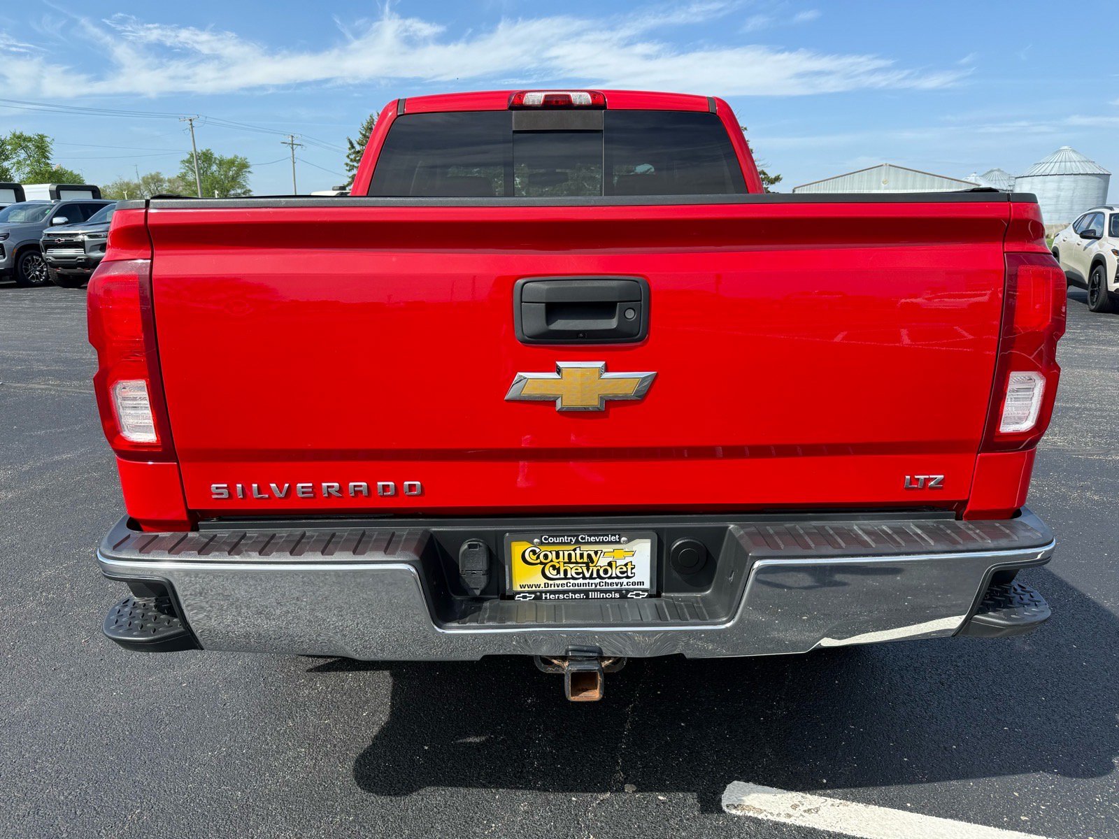 Used 2016 Chevrolet Silverado 1500 LTZ w/ Sport Package AWD/4WD image 4