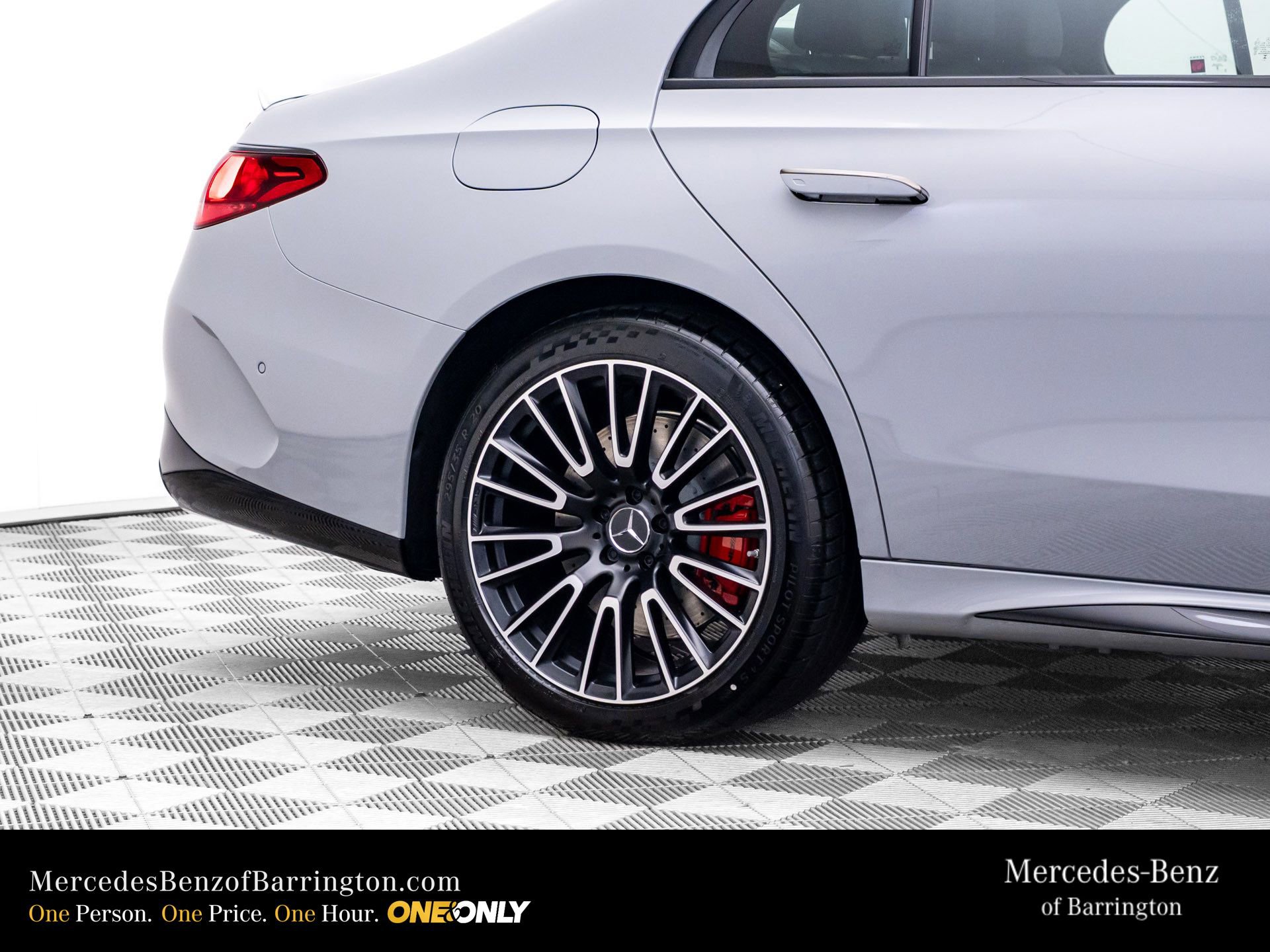 New 2026 Mercedes-Benz E 53 AMG e 4MATIC Sedan image 45