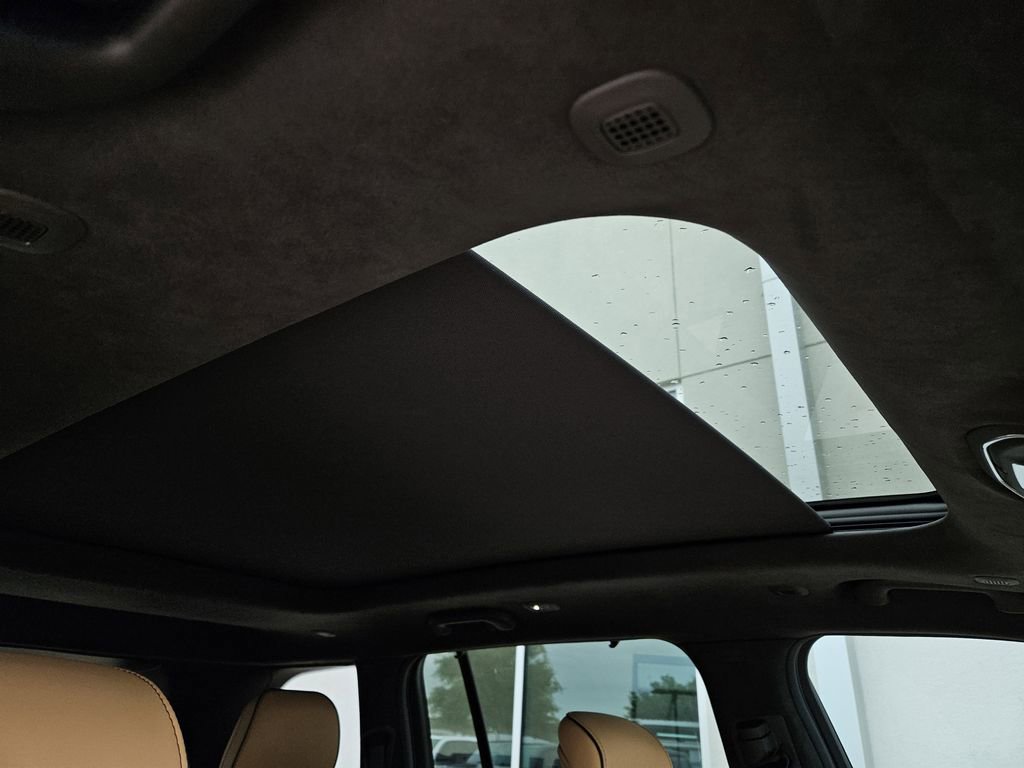 New 2026 Jeep Grand Cherokee Summit AWD/4WD image 7