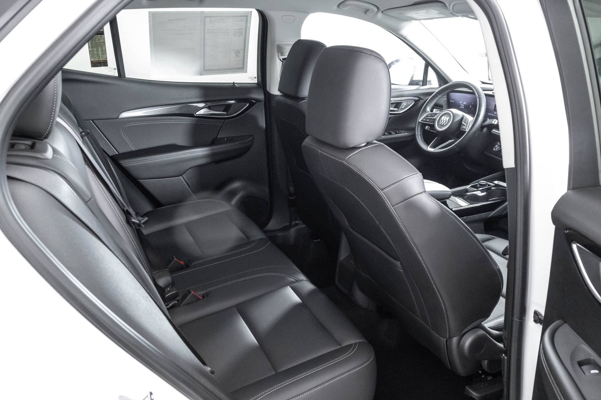 Used 2024 Buick Envision Preferred AWD/4WD image 38