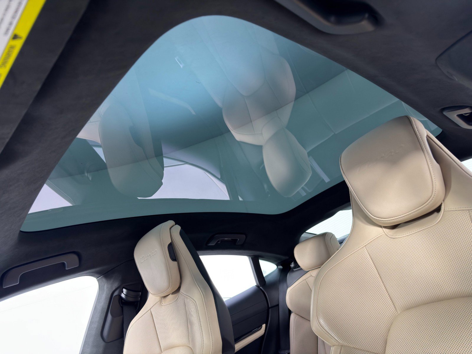 Used 2020 Porsche Taycan Turbo image 12