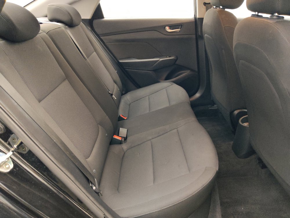 Used 2020 Hyundai Accent SE FWD image 19