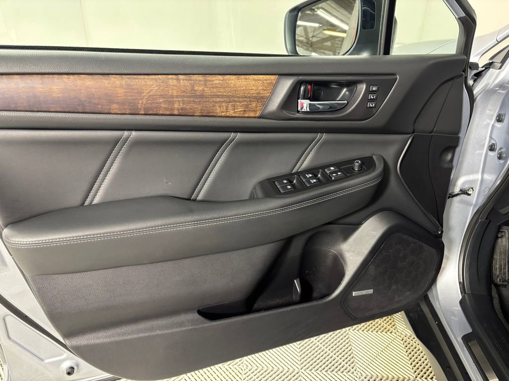 Used 2019 Subaru Outback 2.5i Limited w/ Protection Package #1 image 20