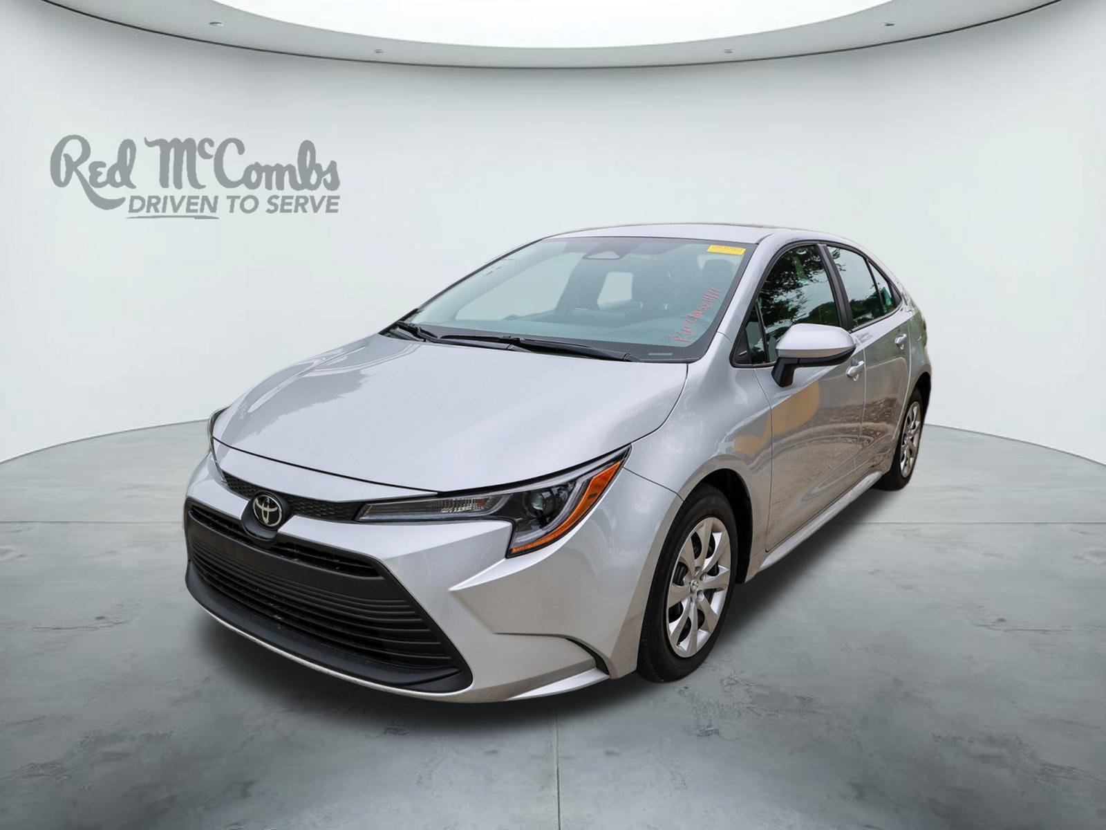 Certified 2025 Toyota Corolla LE image 1