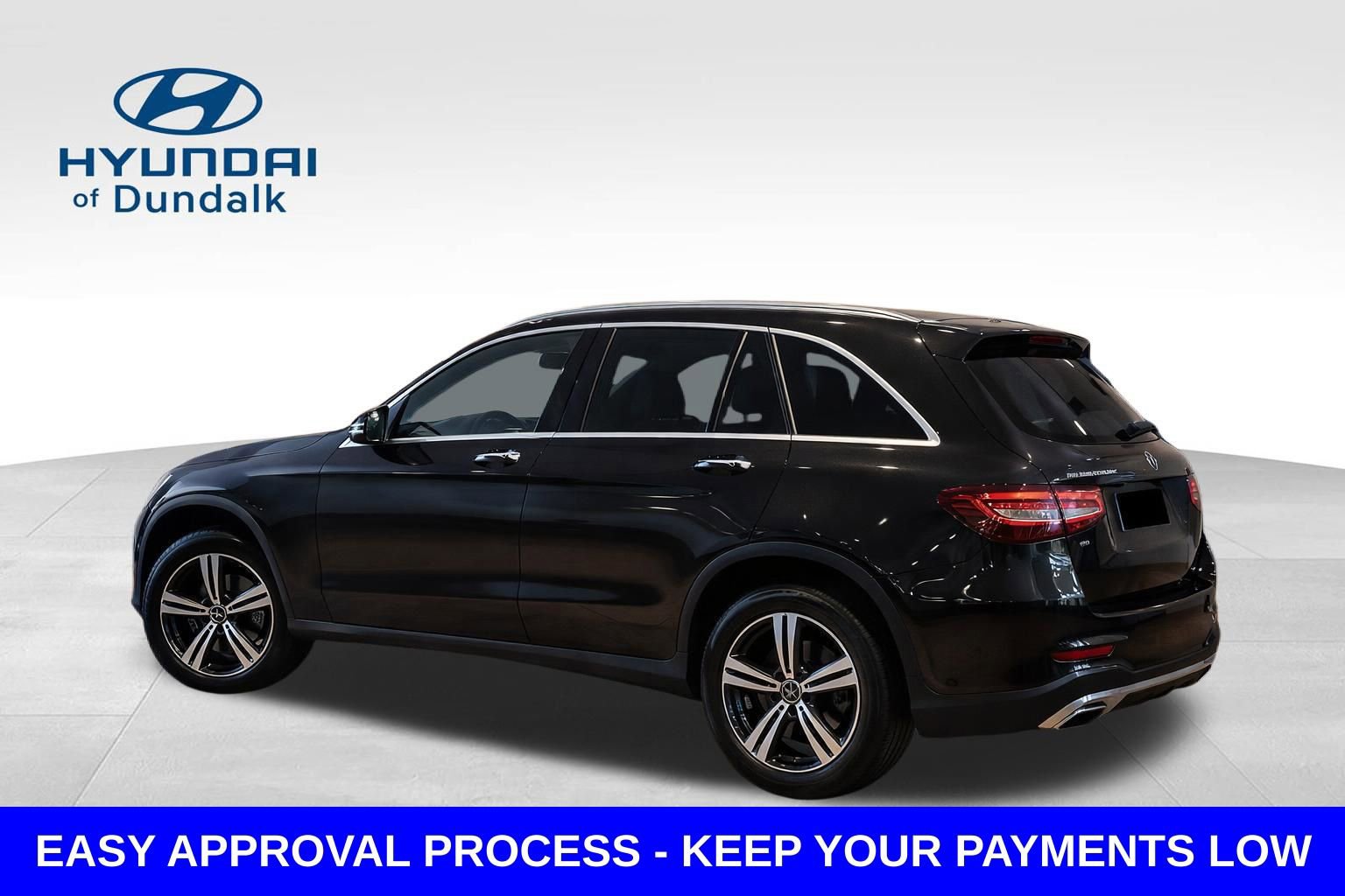 Used 2021 Mercedes-Benz GLC 300 w/ Premium Package image 5