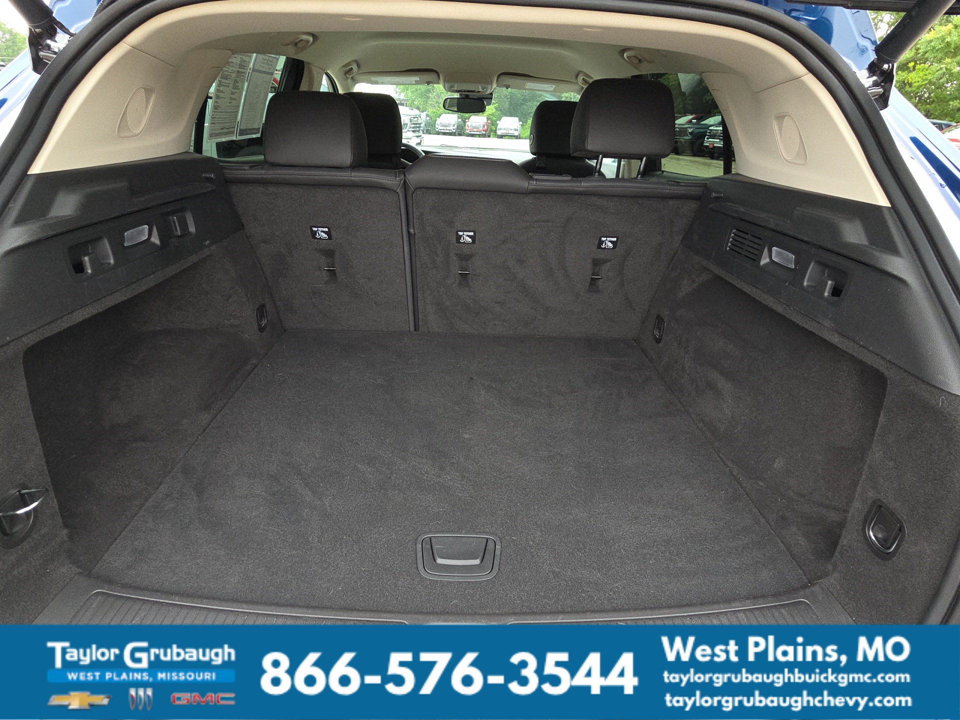 Used 2023 Buick Envision Essence FWD image 32