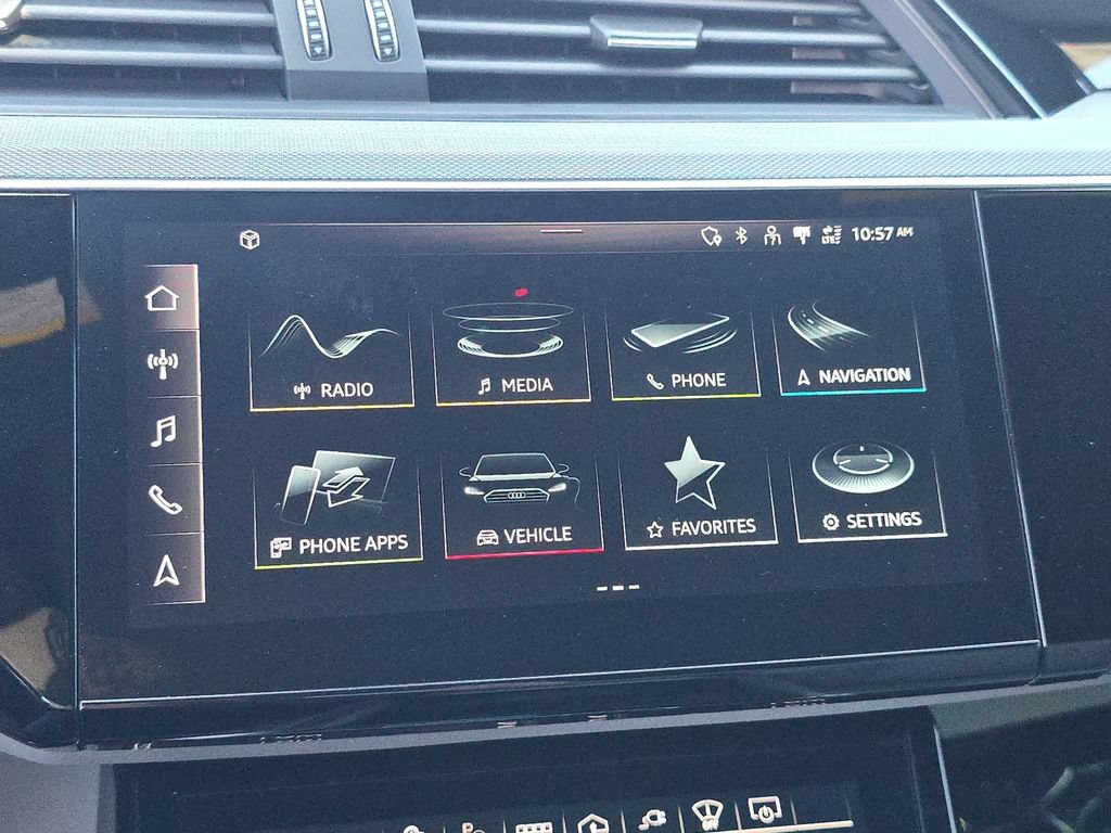 Certified 2024 Audi Q8 e-tron Prestige AWD/4WD image 27