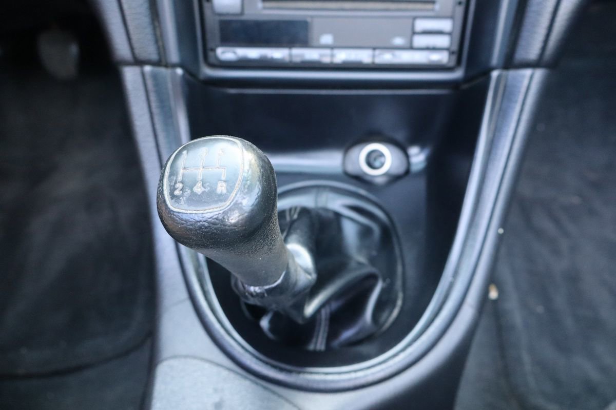 Used 1998 Ford Mustang GT image 32