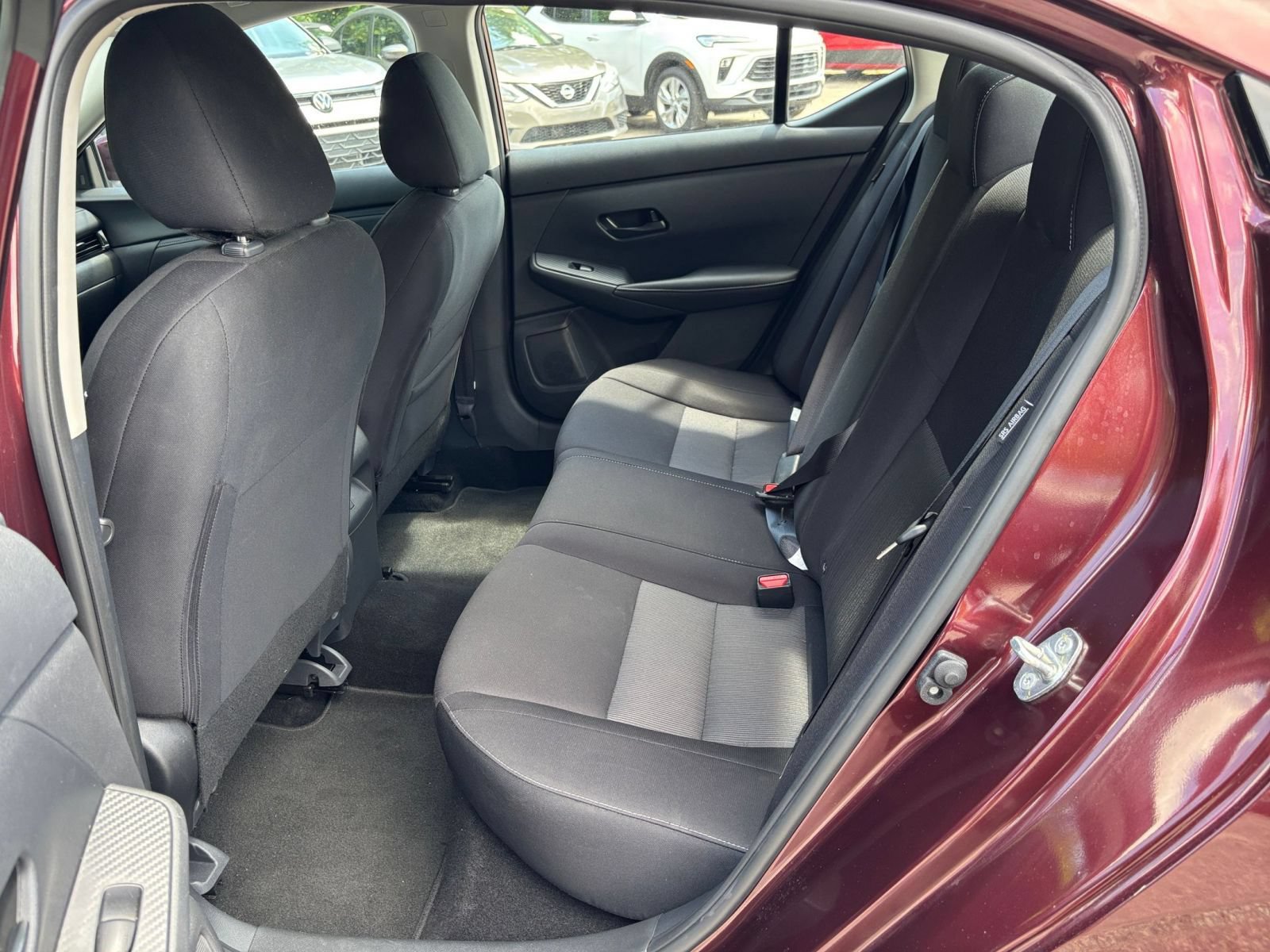 Used 2025 Nissan Sentra SV FWD image 22
