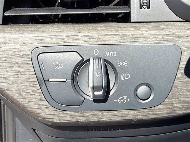 Used 2024 Audi A4 2.0T Premium Plus image 35