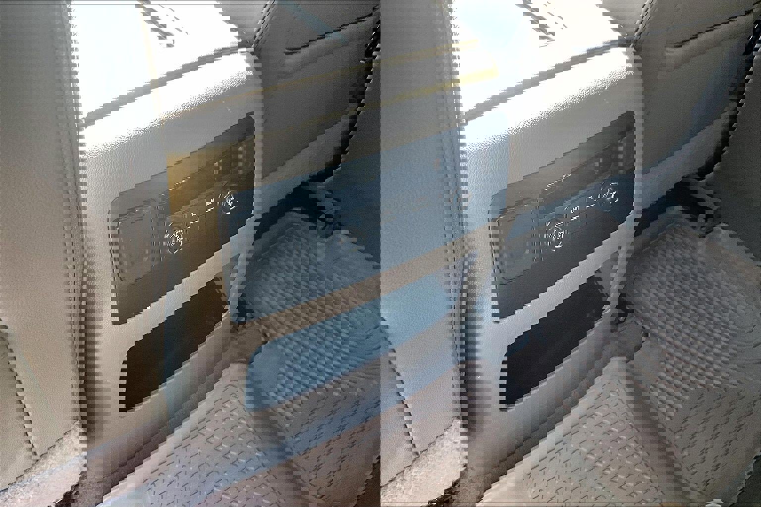 Used 2020 Chevrolet Tahoe LT image 31