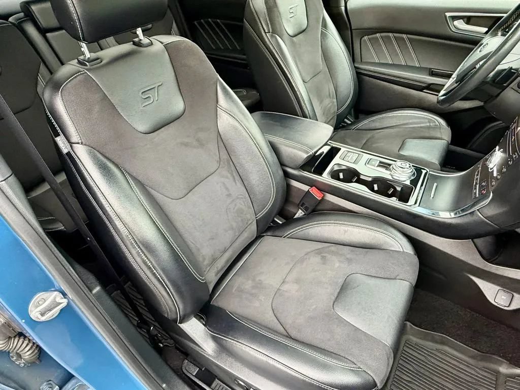 Used 2019 Ford Edge ST w/ Equipment Group 401A AWD/4WD image 18
