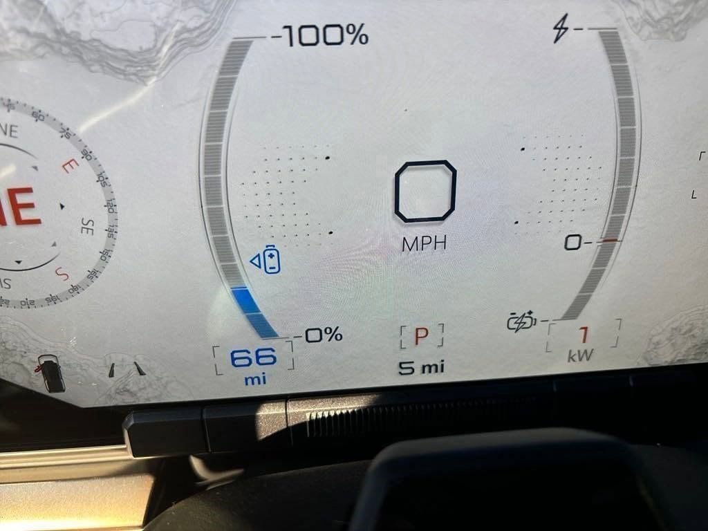 New 2025 GMC Hummer EV 3X AWD/4WD image 30
