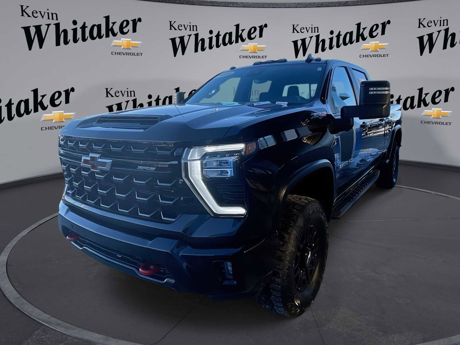 Used 2025 Chevrolet Silverado 2500 ZR2 w/ Technology Package image 1