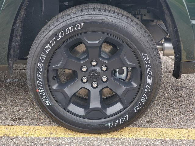 New 2026 RAM 1500 4x4 Crew Cab image 5