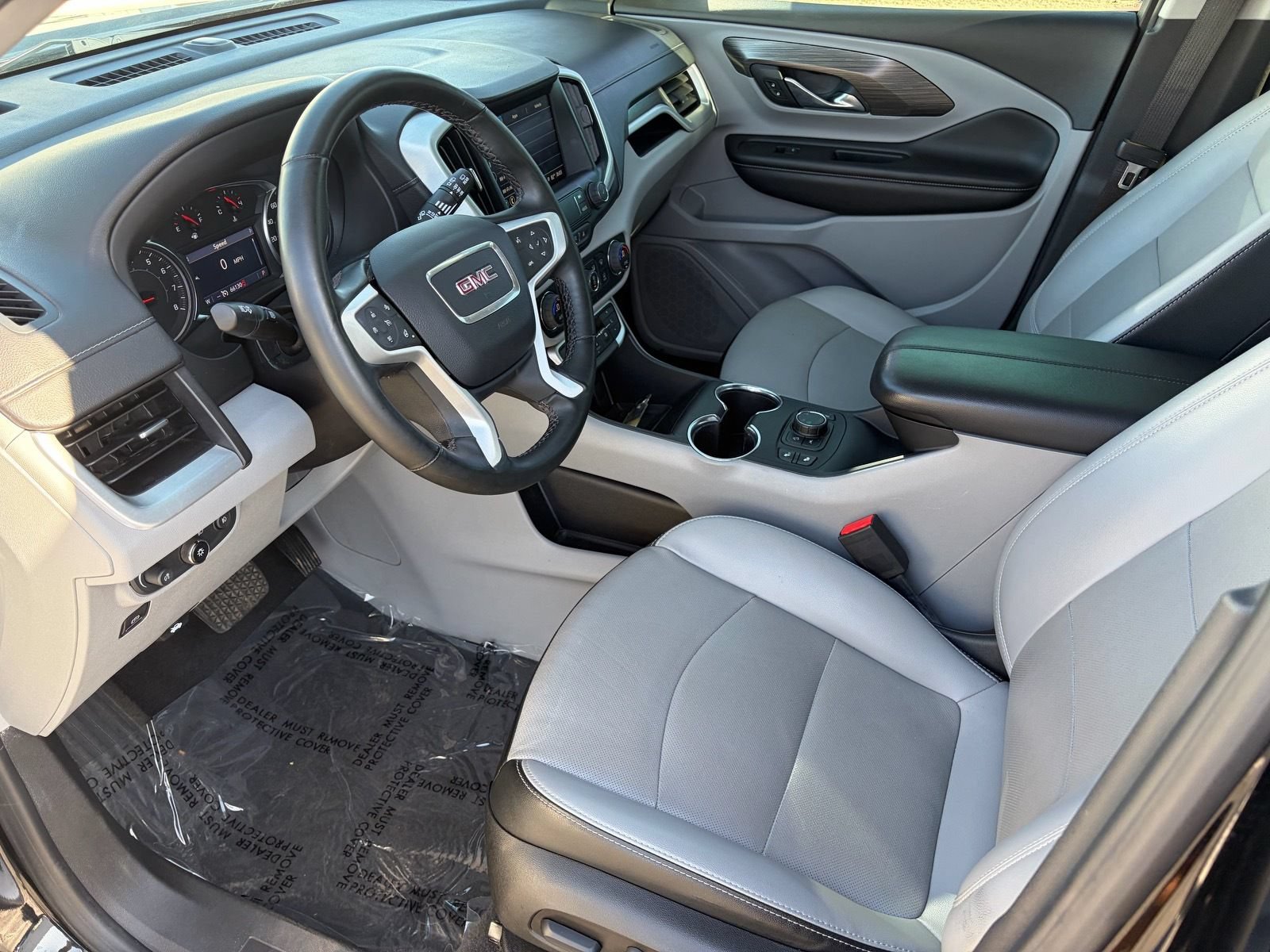 Used 2023 GMC Terrain SLT w/ LPO, Floor Liner Package AWD/4WD image 13