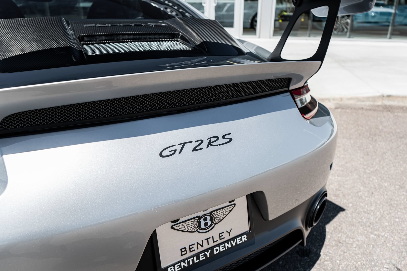 Used 2019 Porsche 911 GT2 RS RWD image 10
