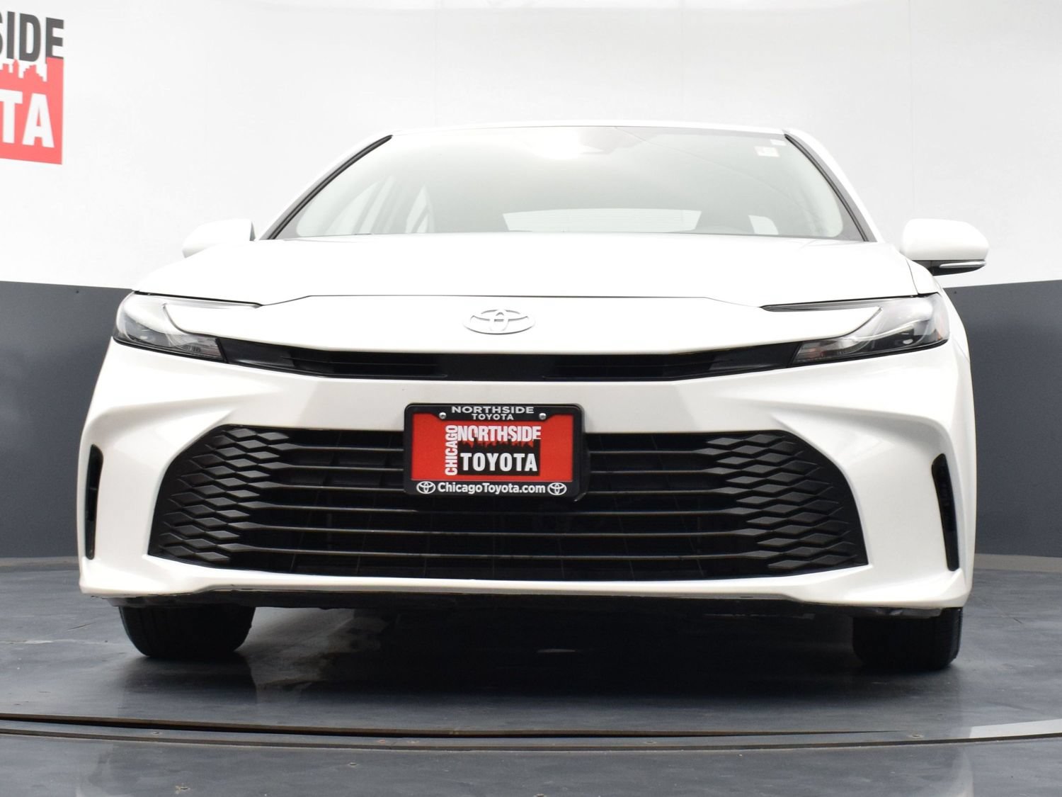 Used 2025 Toyota Camry LE FWD image 30