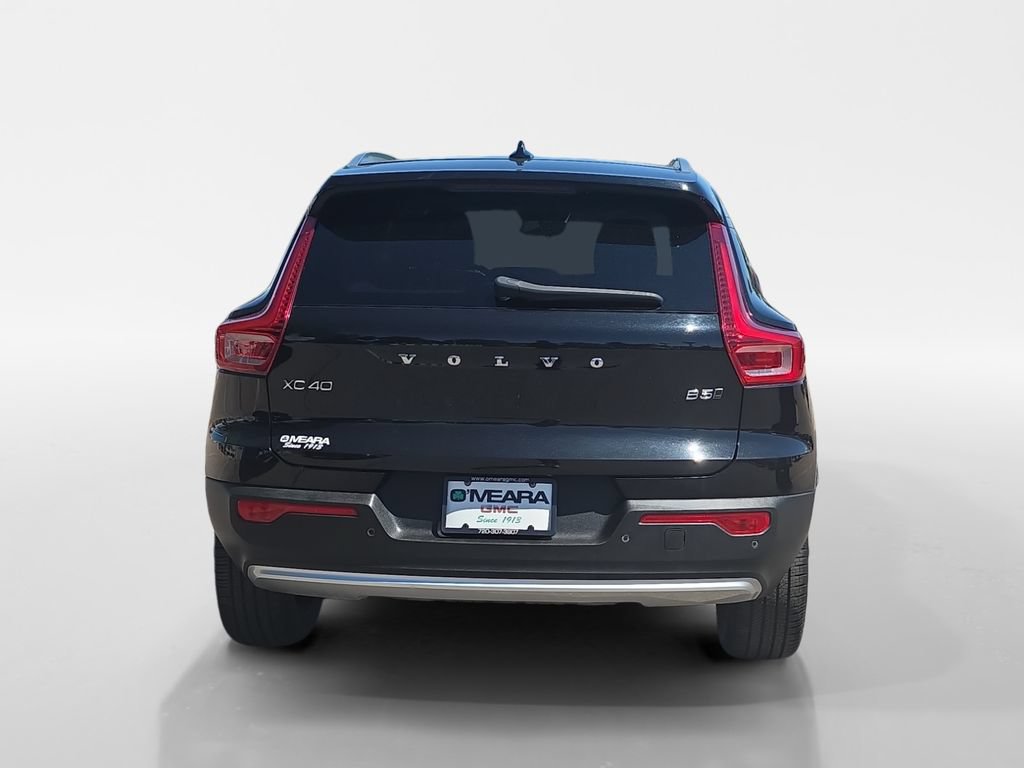 Used 2023 Volvo XC40 B5 Ultimate w/ Climate Package AWD/4WD image 5