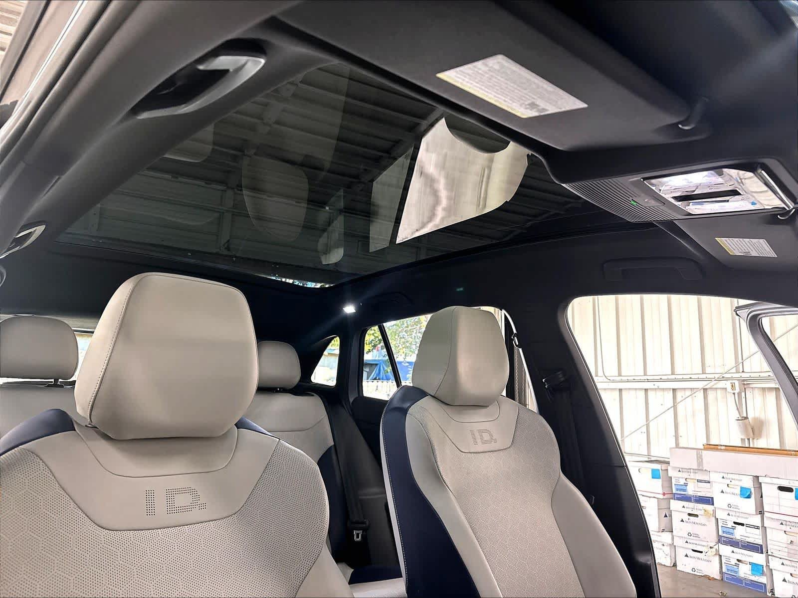 Used 2023 Volkswagen ID.4 Pro S AWD/4WD image 28