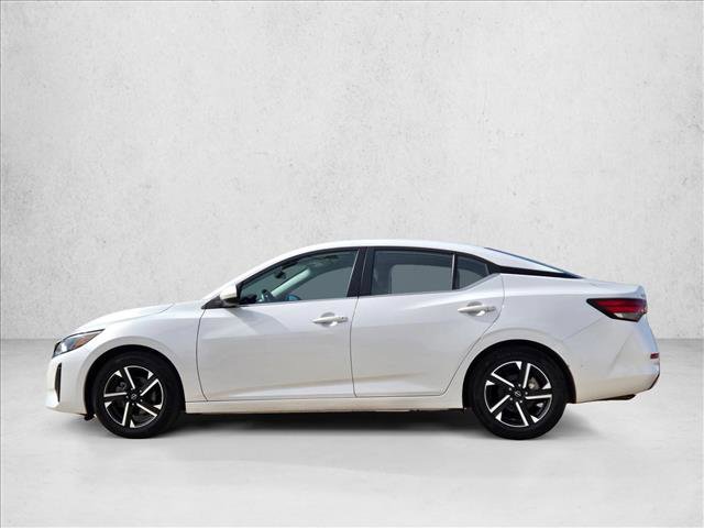 Used 2024 Nissan Sentra SV FWD image 9