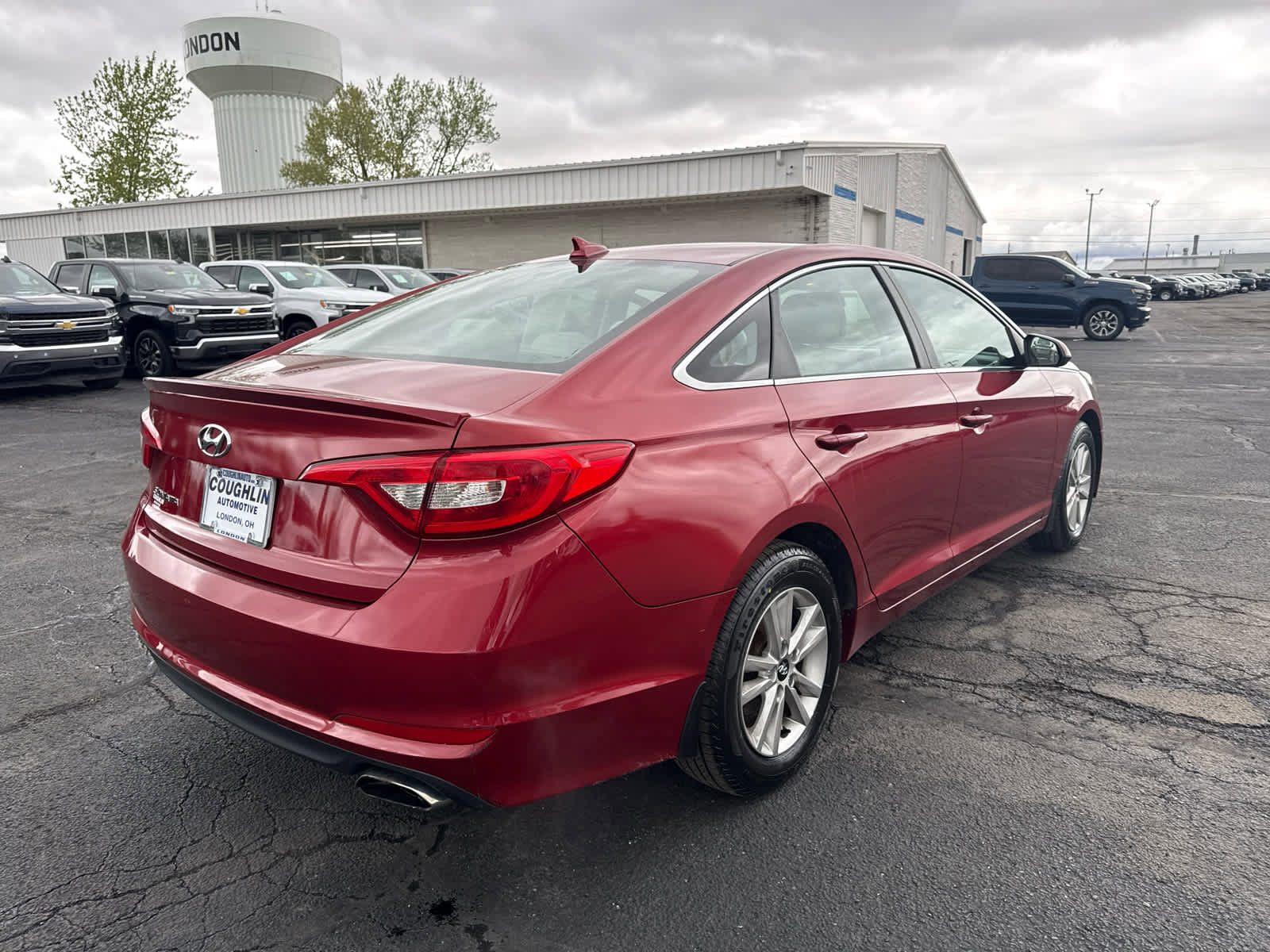 Used 2016 Hyundai Sonata SE w/ Cargo Package FWD image 14