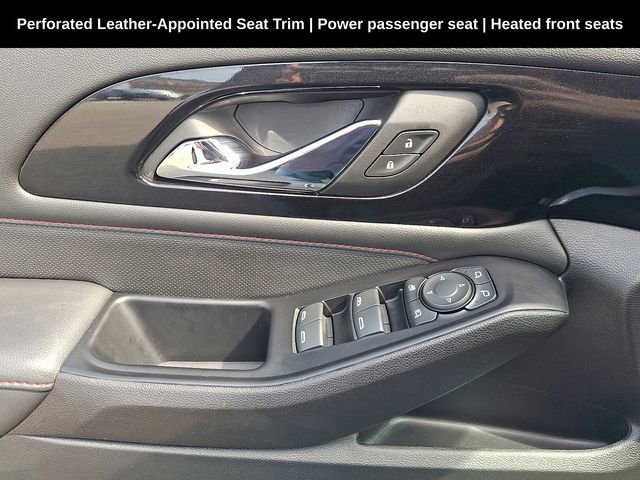 Used 2023 Chevrolet Traverse RS image 23