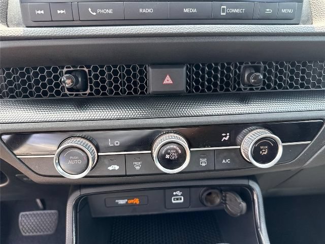 Used 2024 Honda CR-V LX image 15