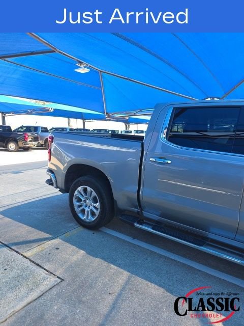 Used 2023 Chevrolet Silverado 1500 LTZ image 17