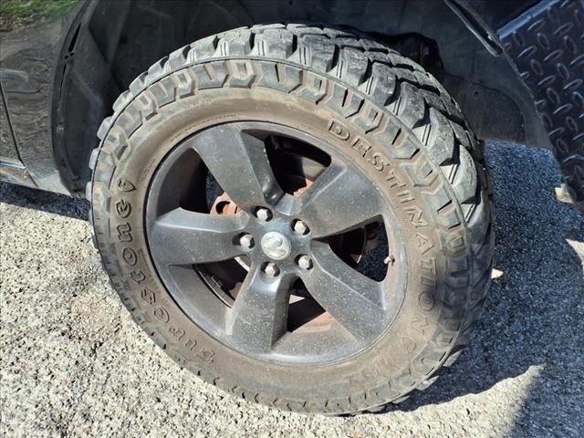 Used 2014 RAM 1500 Express w/ Black Ram 1500 Express Group image 20