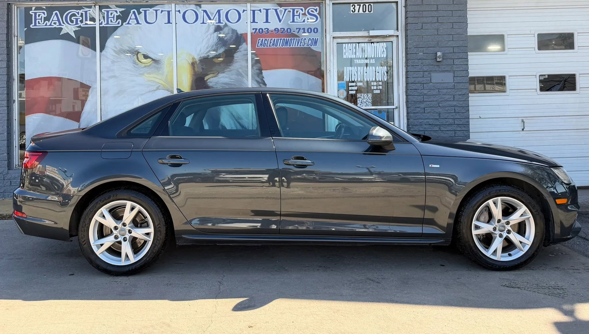 Used 2018 Audi A4 2.0T Premium w/ Convenience Package AWD/4WD image 2