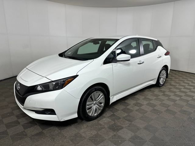 Used 2023 Nissan Leaf S image 7