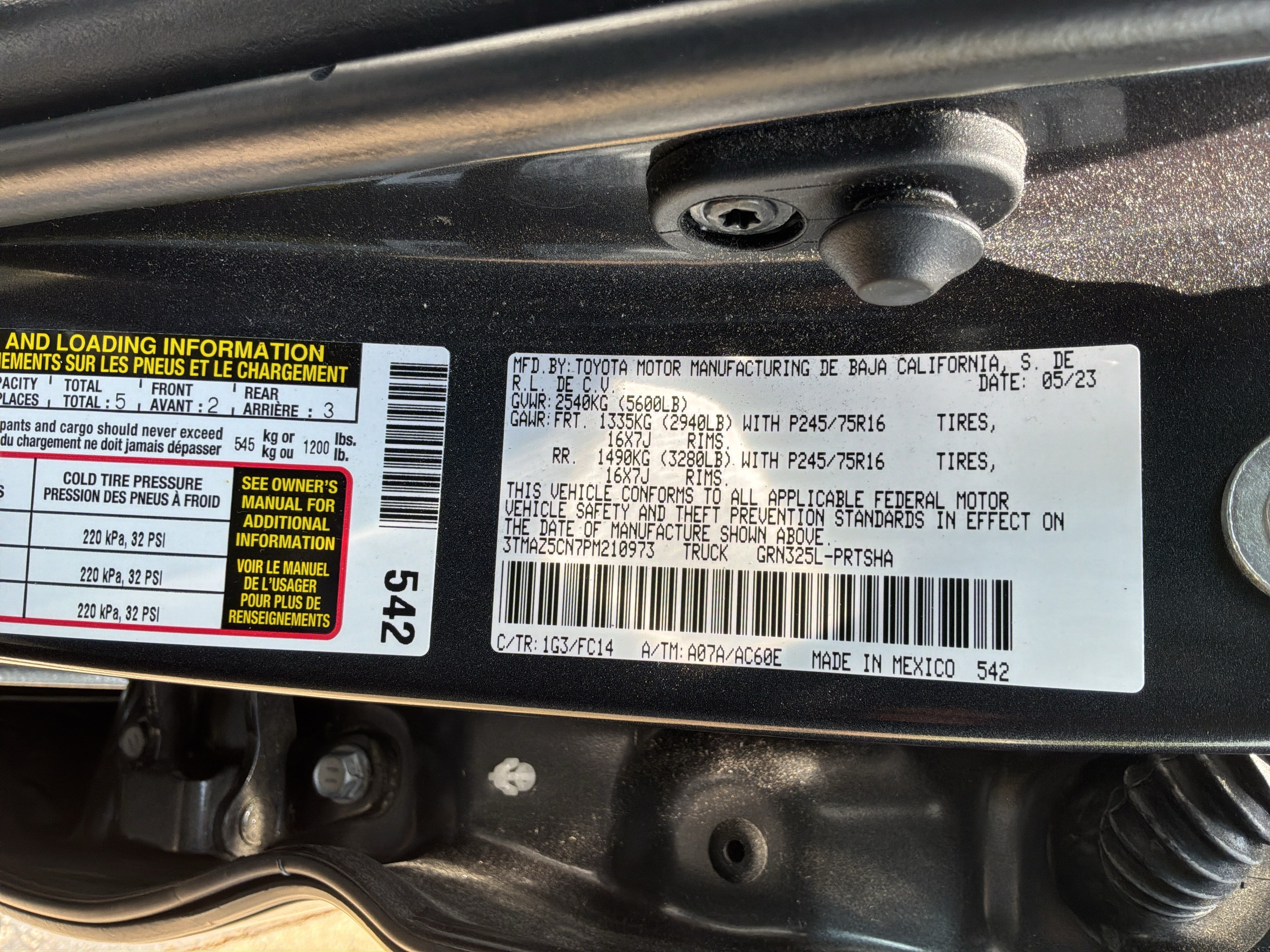 Used 2023 Toyota Tacoma SR5 RWD image 33