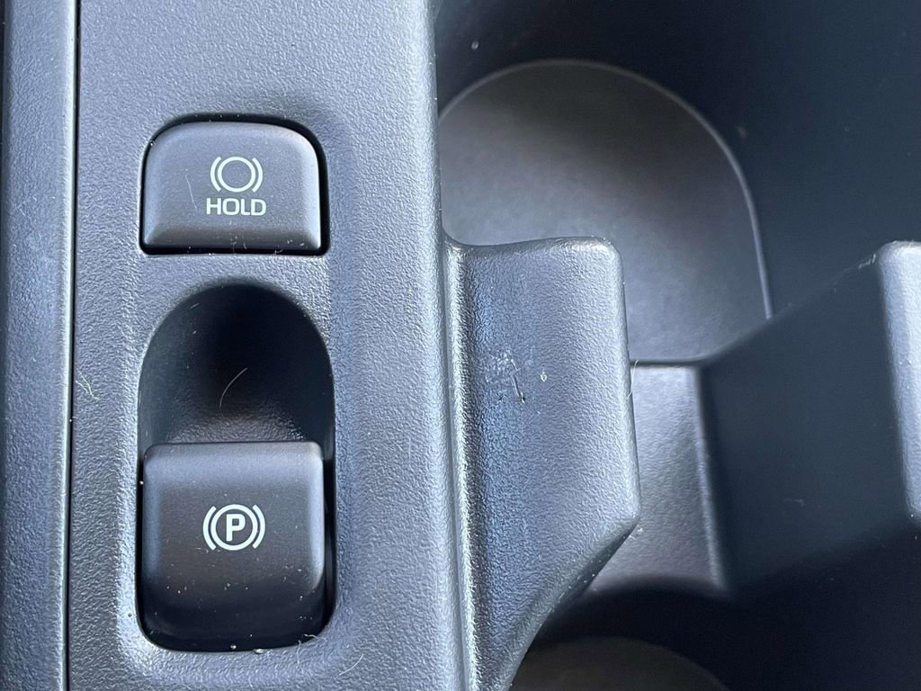 Used 2024 Toyota Corolla LE image 34