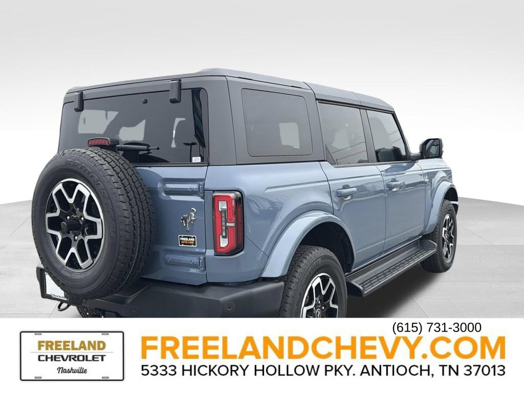 Used 2025 Ford Bronco Outer Banks image 3