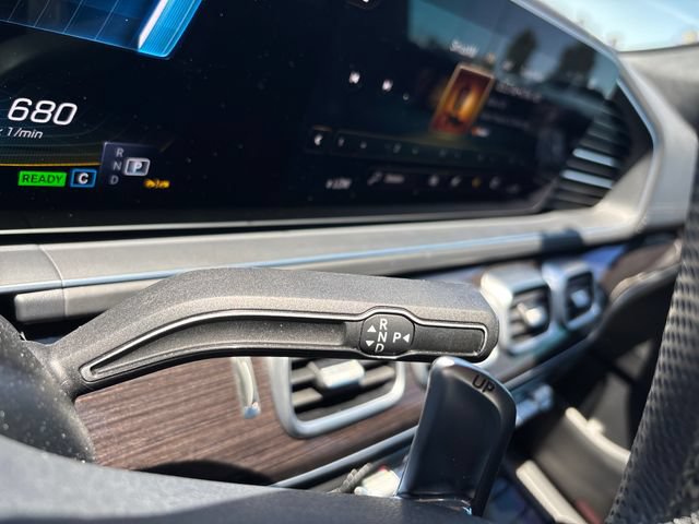 Used 2023 Mercedes-Benz GLS 63 AMG 4MATIC image 21
