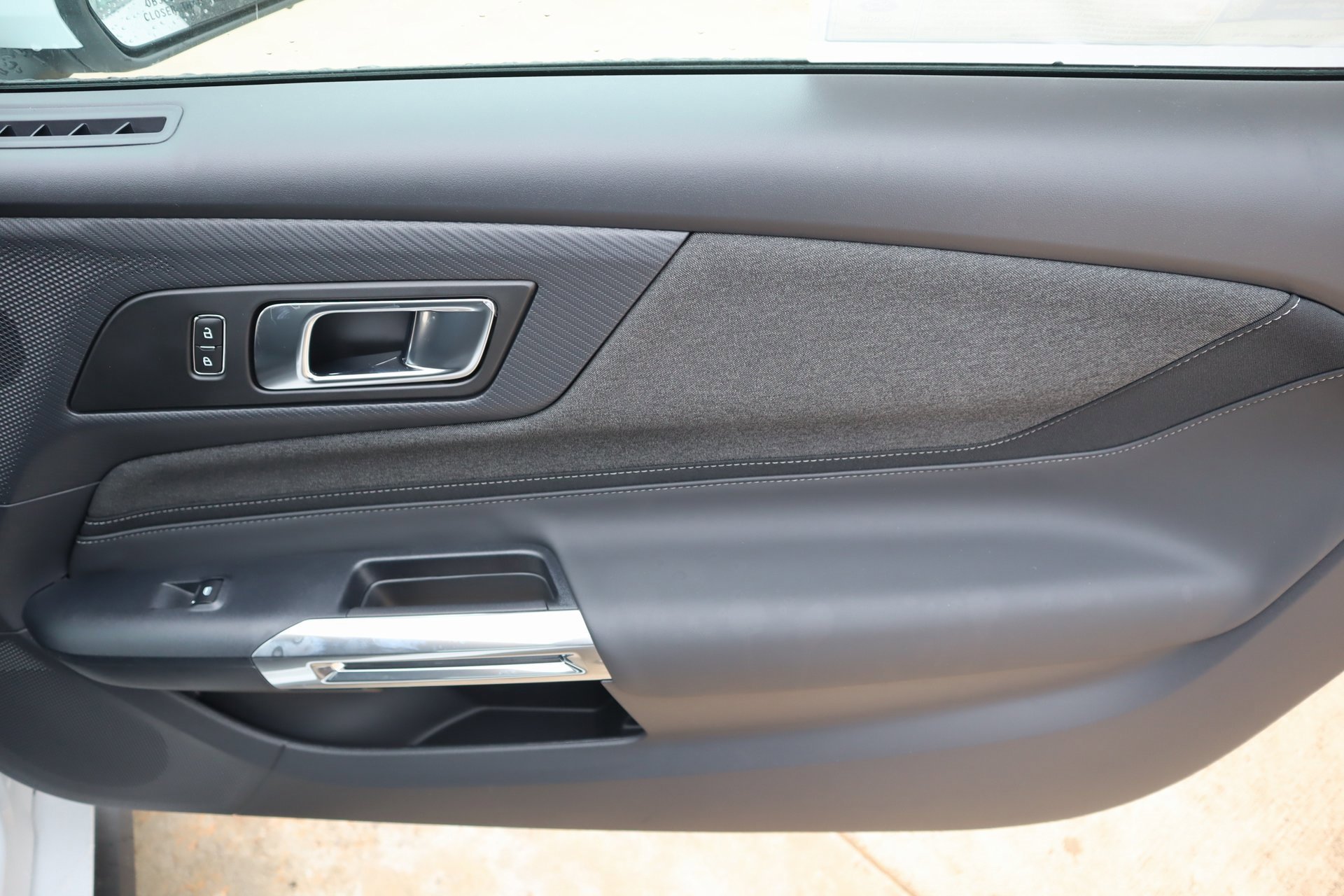 New 2025 Ford Mustang Coupe image 16