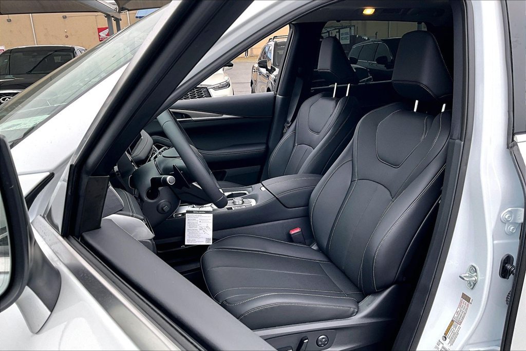 Used 2026 INFINITI QX60 Luxe AWD/4WD image 9