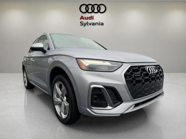 Certified 2023 Audi Q5 2.0T Premium Plus w/ Premium Plus Package AWD/4WD image 2