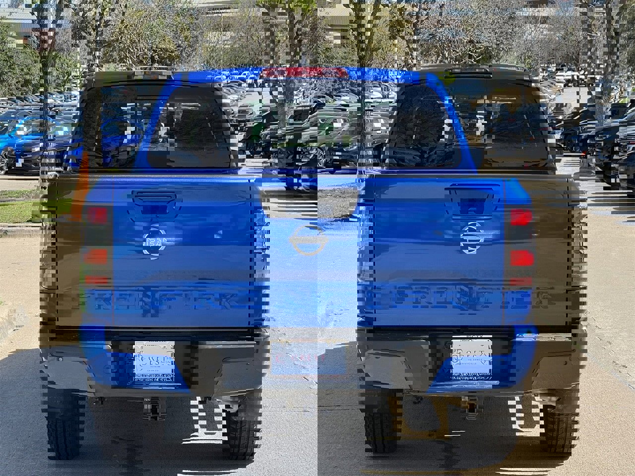 Certified 2025 Nissan Frontier SV w/ SV Convenience Package image 5