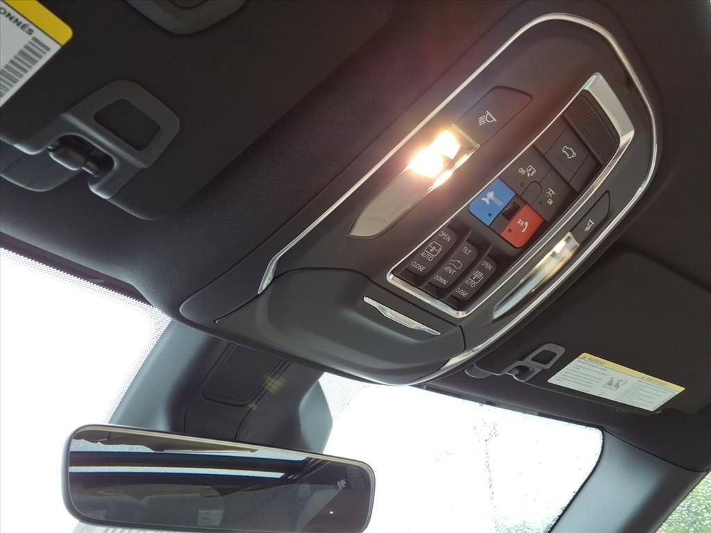 New 2025 Jeep Grand Cherokee Limited image 26