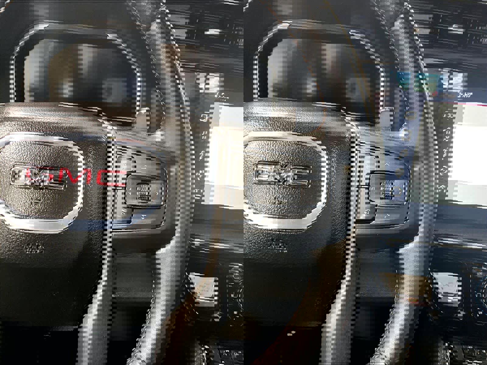 Used 2024 GMC Sierra 1500 AT4 w/ Technology Package image 22