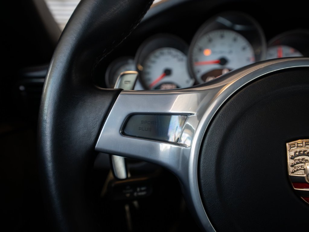 Used 2012 Porsche 911 Turbo S AWD/4WD image 17
