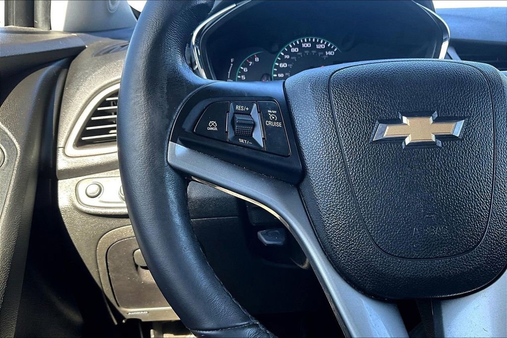 Used 2018 Chevrolet Trax LT w/ LT Convenience Package image 10