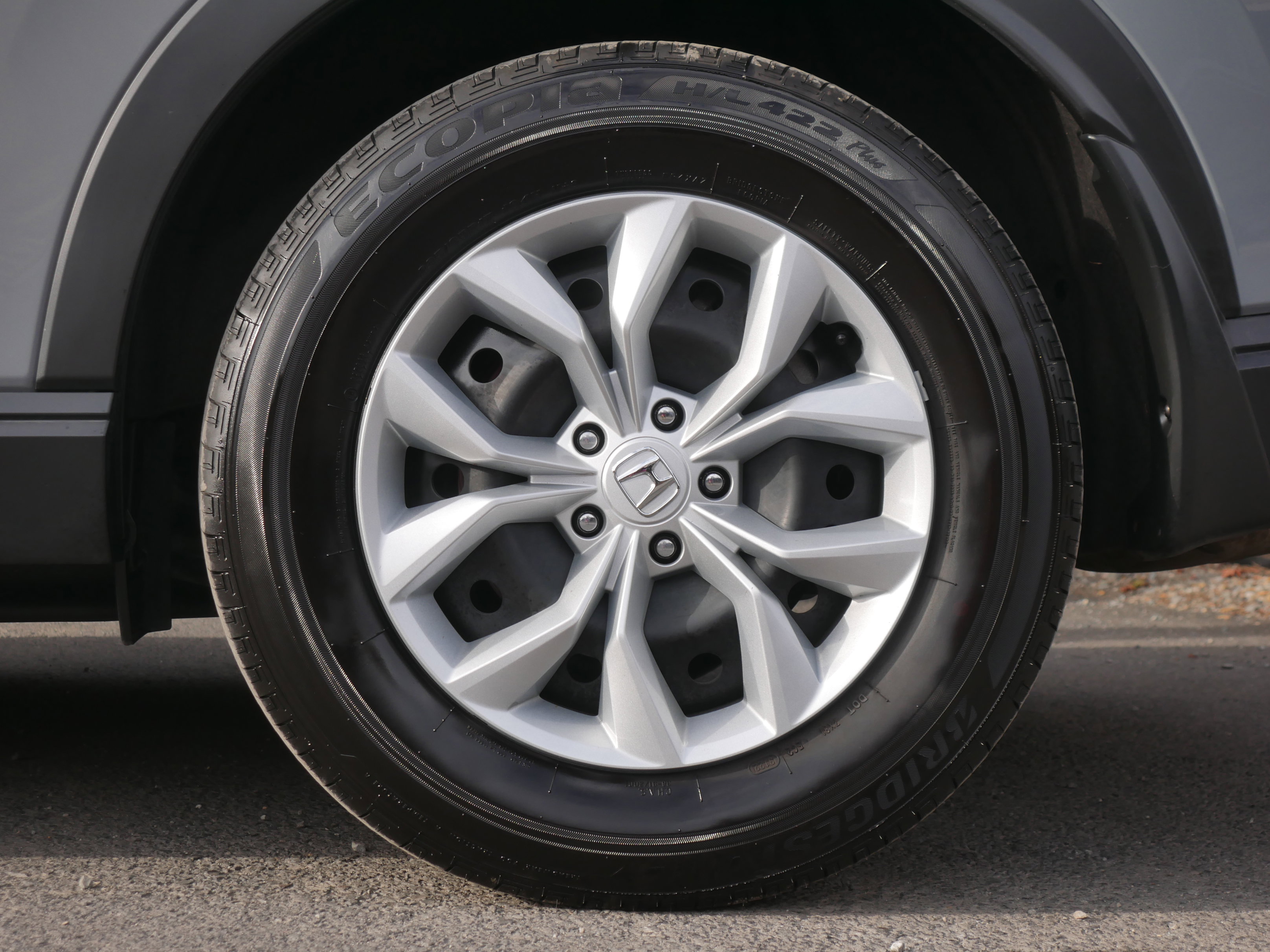 Used 2023 Honda CR-V LX image 15