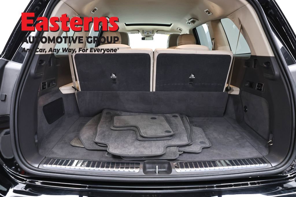 Used 2020 Mercedes-Benz GLS 450 4MATIC image 9